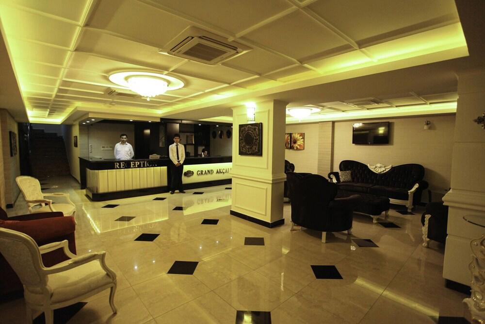 Grand Akçali Otel