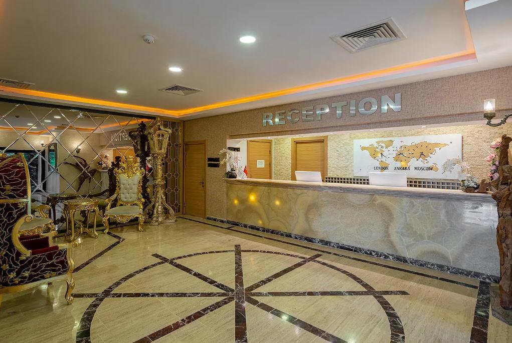 Golden Beach Deluxe Hotel