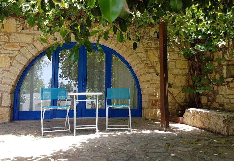 Arhalya Tas Konak