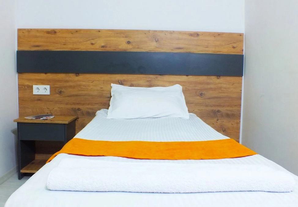 Otel Evren