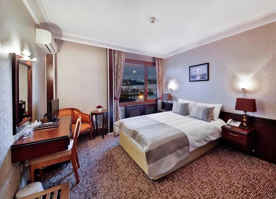 Sidonya Hotel
