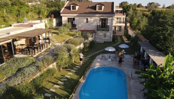 Guney Urla Butik Otel