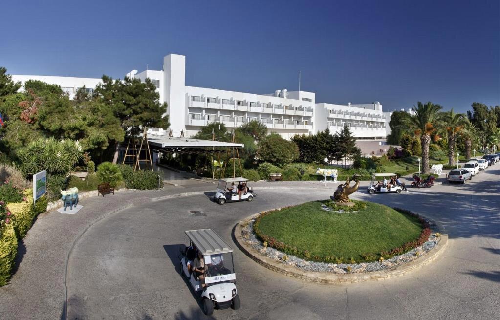 Altın Yunus Resort & Thermal Hotel