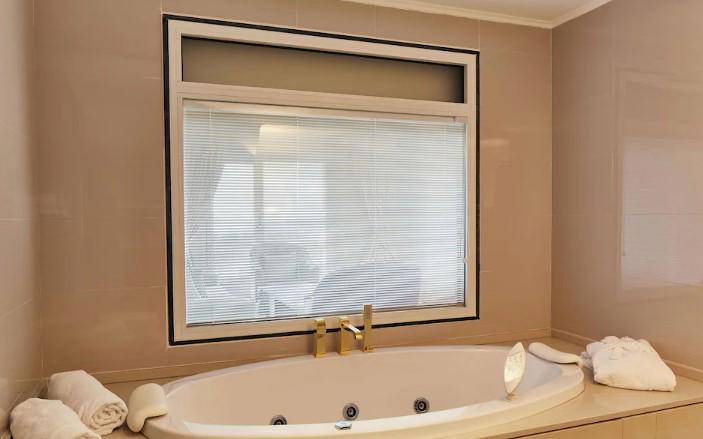 DoubleTree by Hilton Hotel İzmir Alsancak