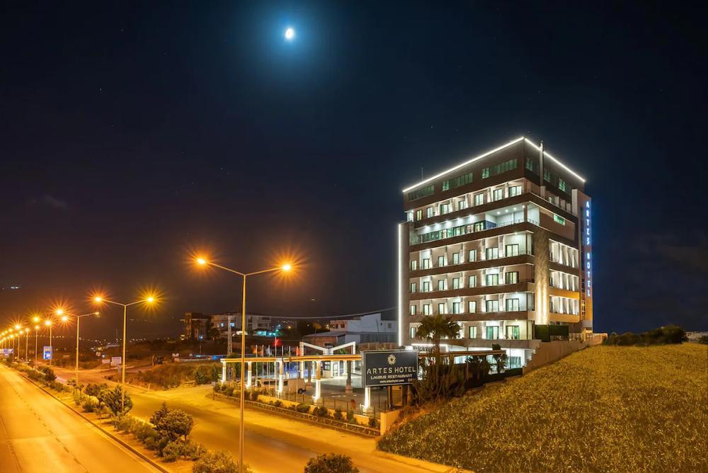 Artes Hotel
