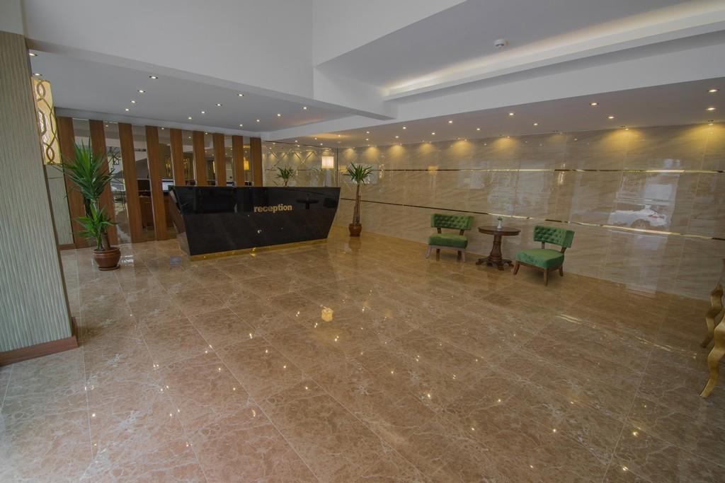 Looks Hotel