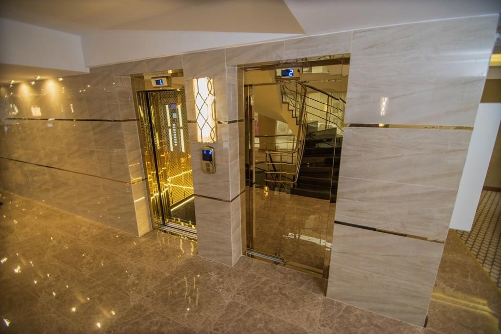 Looks Hotel