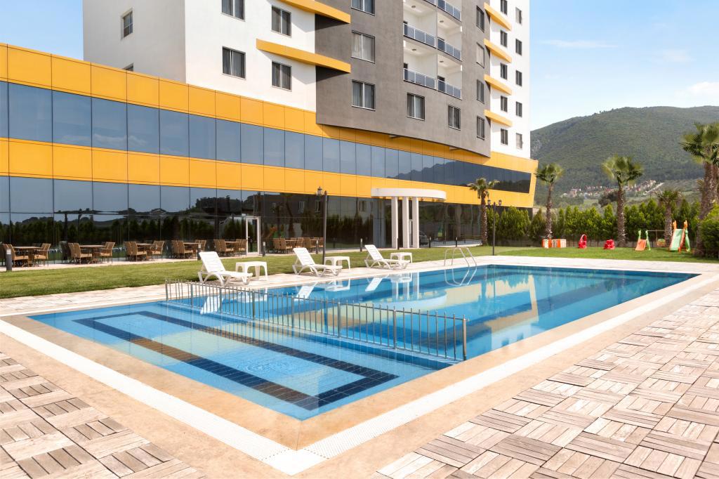 Ramada By Wyndham Soma
