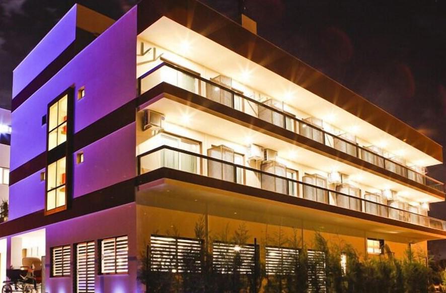 Fayton Hotel