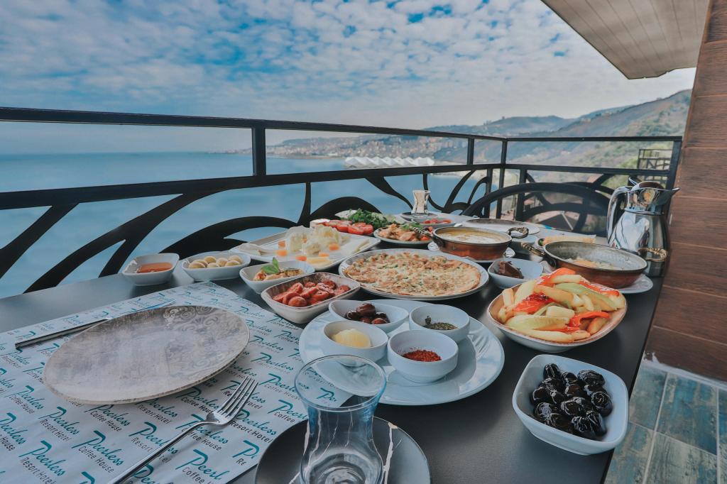 Peerless Villas Hotel