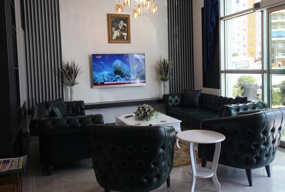 Golden Rose Deluxe Hotel