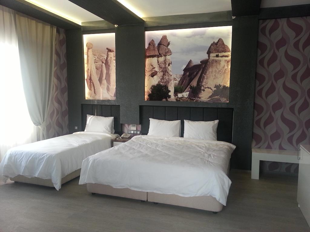 Özçelik Hotel