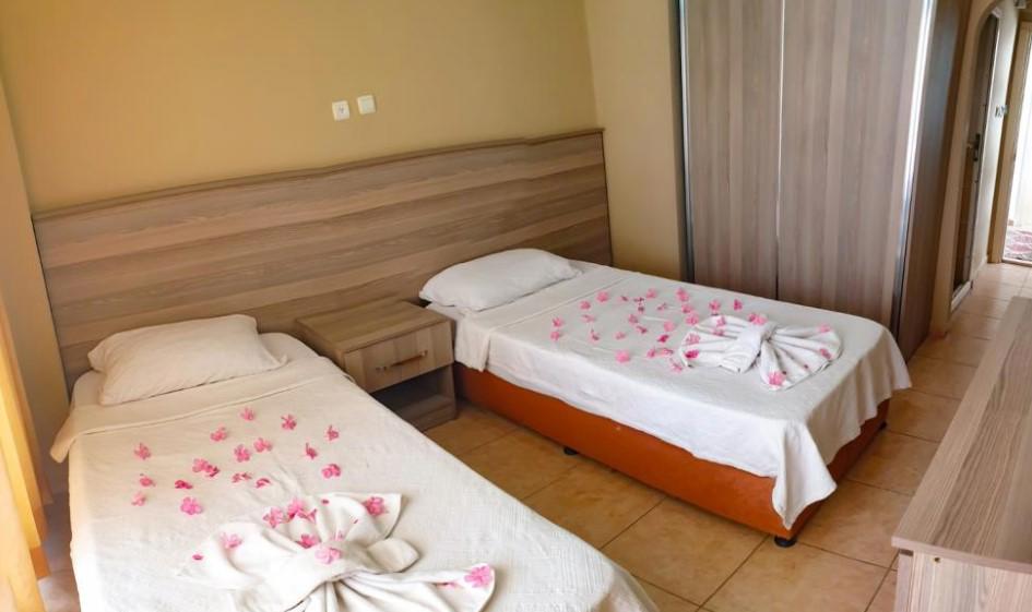 Kartel Hotel