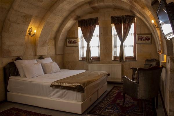Cave Art Hotel