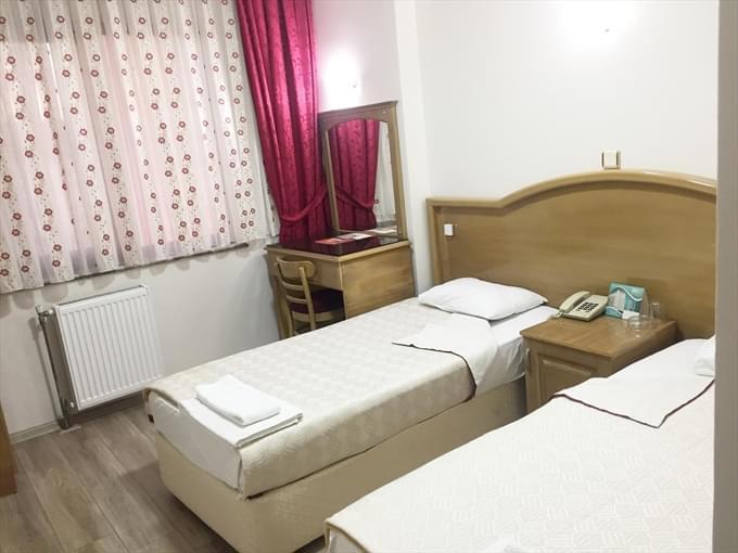 Nil Hotel