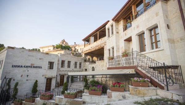 Luna Cave Hotel
