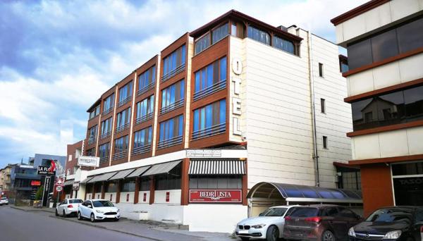 La Flora House Hotel