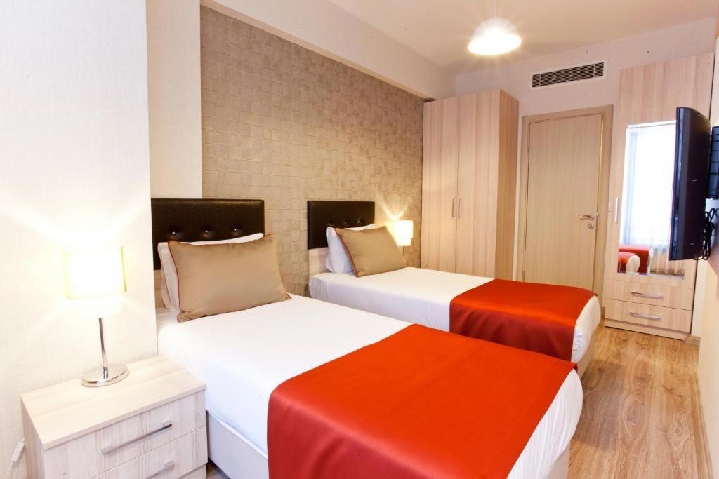 La Flora House Hotel