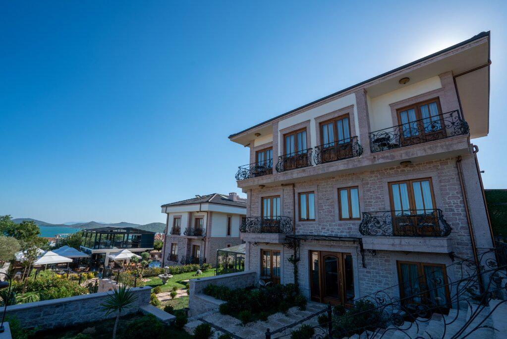 Baradiel Cunda Hotel