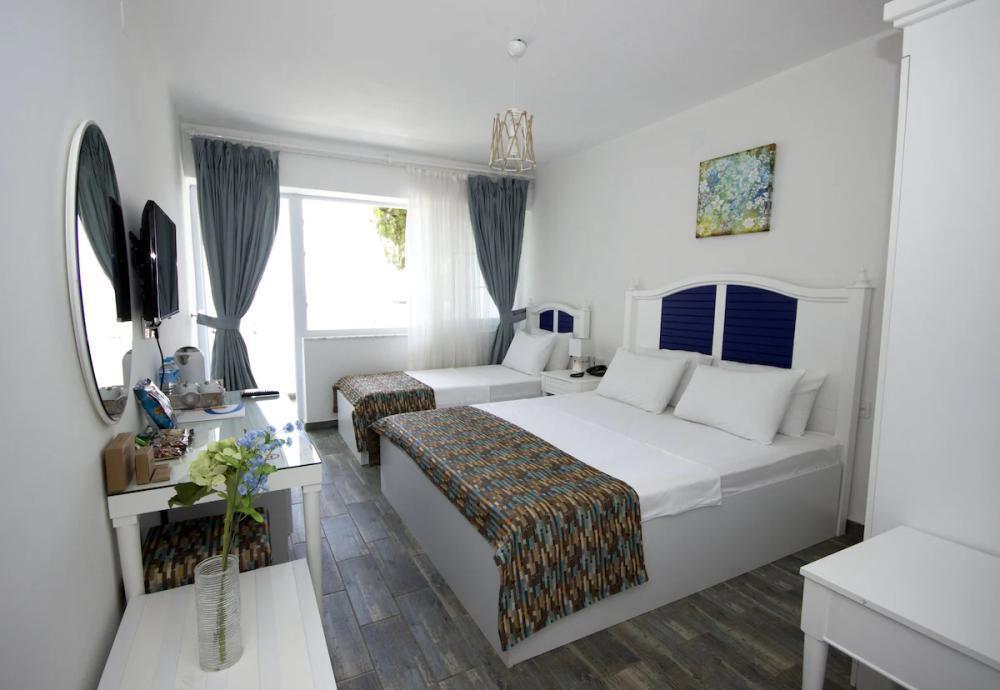 Mavi Beyaz Hotel & Beach Club