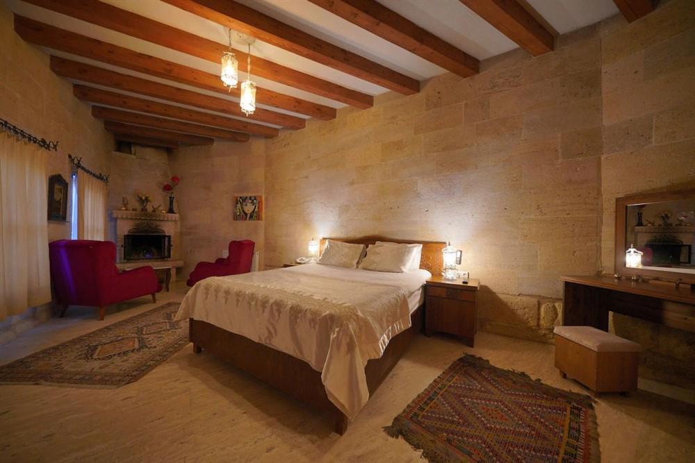 Salkım Cave House
