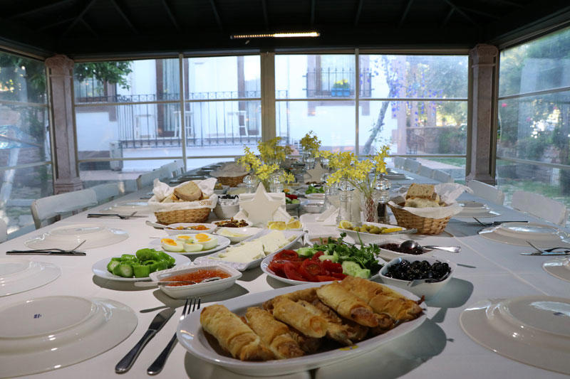 Cunda Nesos Otel