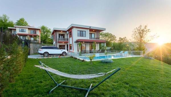 Nawras Resort