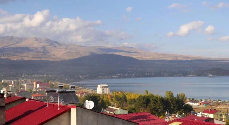 Tasar Royal Hotel
