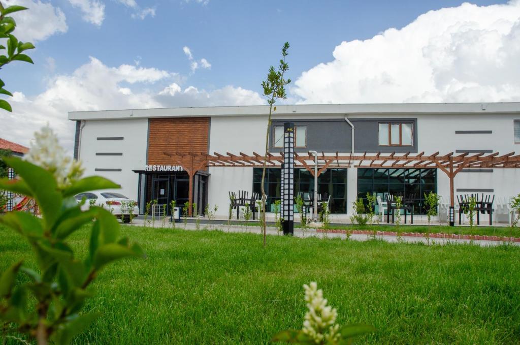 Green Garden House Hotel