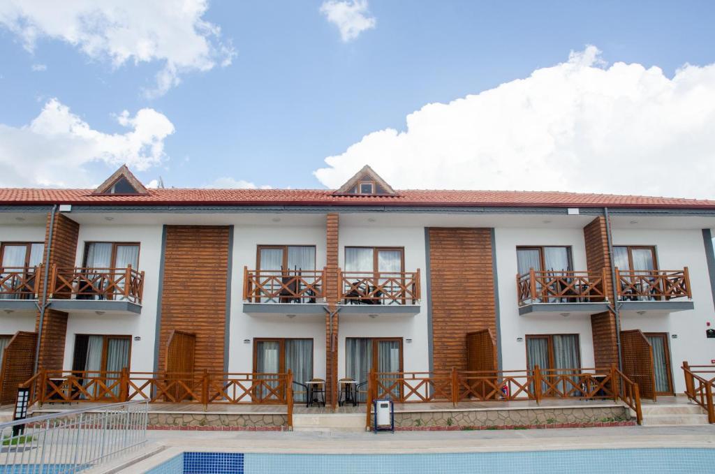 Green Garden House Hotel