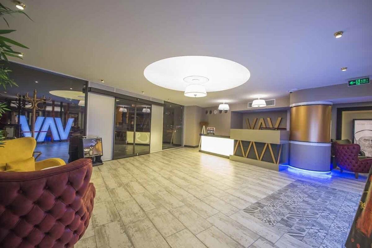 Grand Vav Hotel