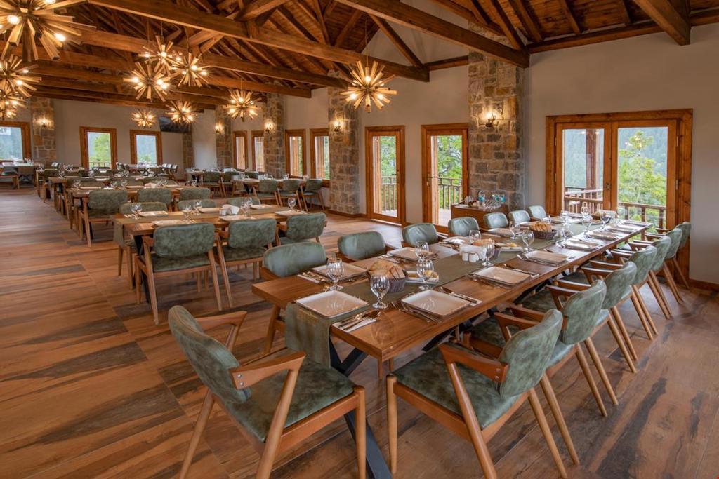 Foleya Mountain Resort