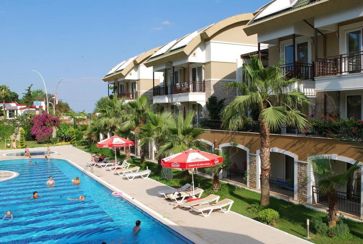 Ray Sultan Homes Classic