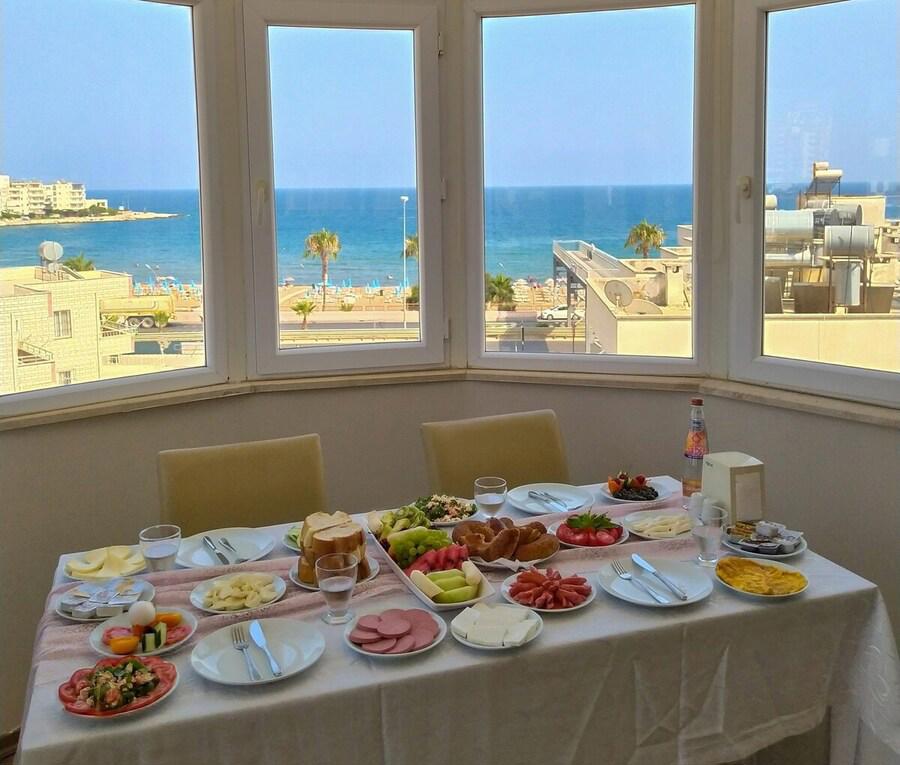 Club Efes Otel