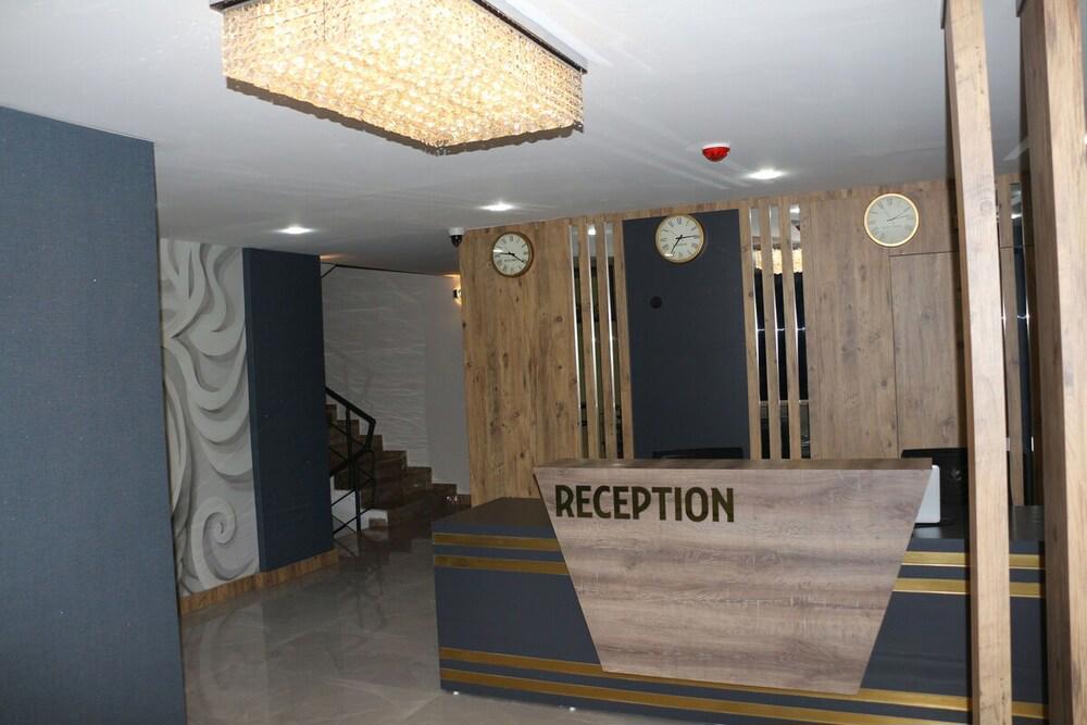 Teker Suite Hotel