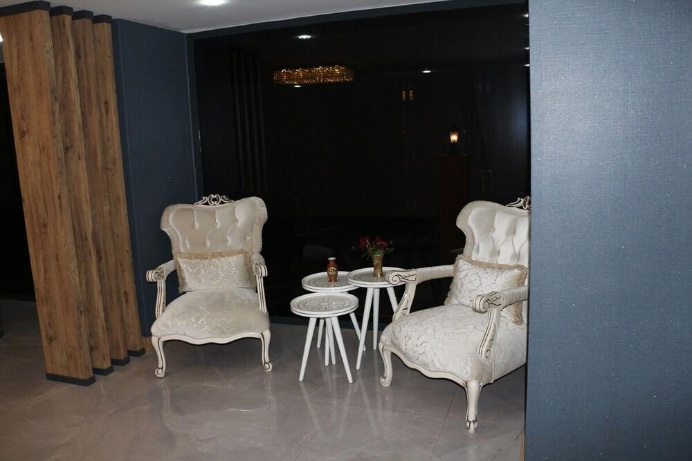 Teker Suite Hotel