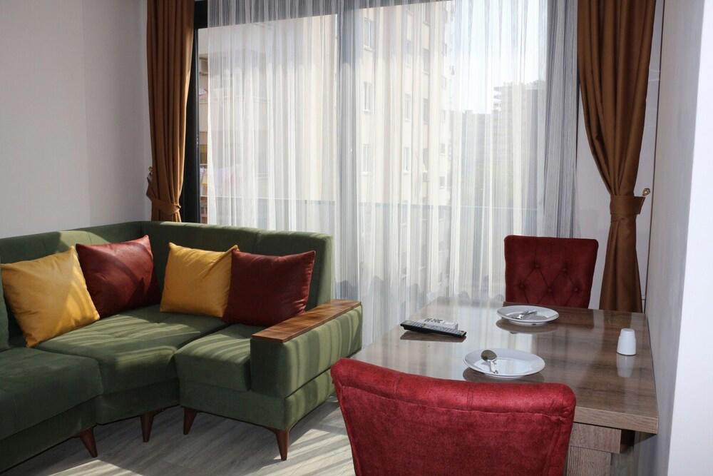 Teker Suite Hotel