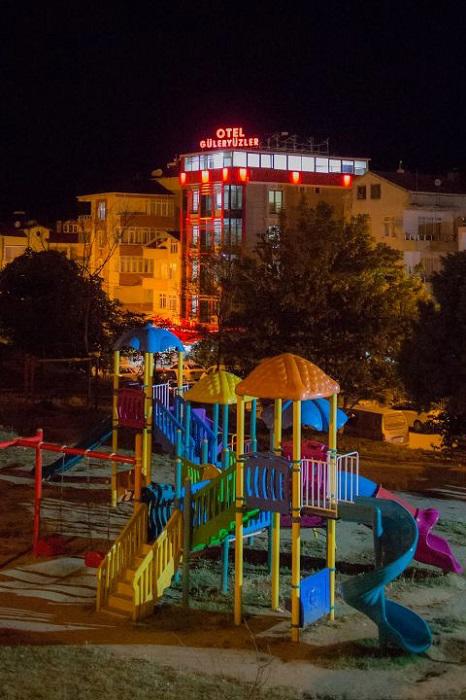 Hotel Güleryüzler