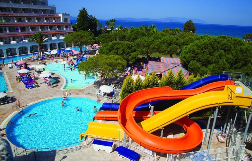 Batıhan Beach Resort & Spa