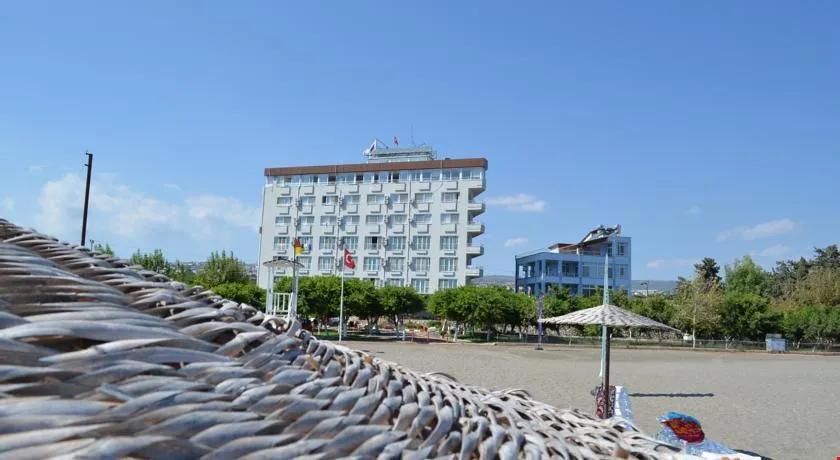 Denizkumu Hotel