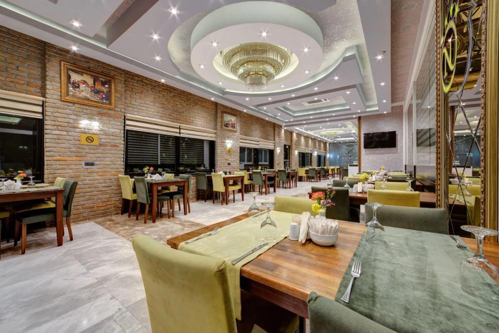 Navona Hotel
