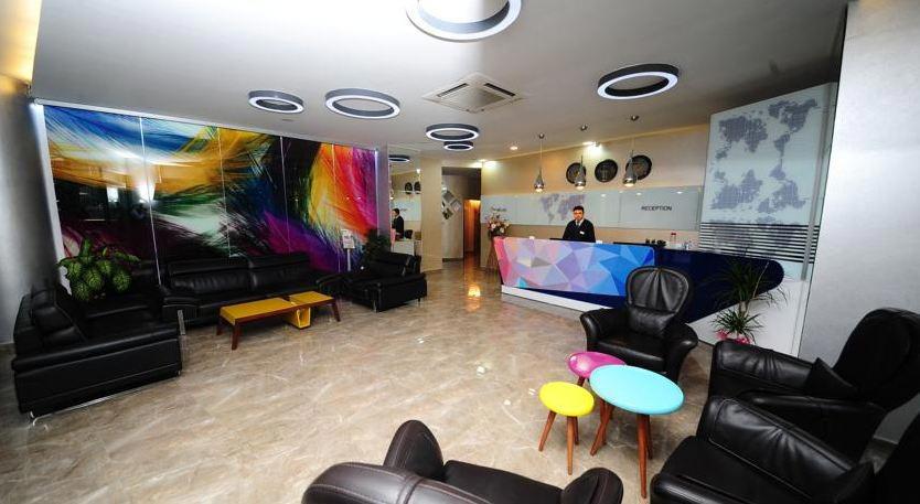 Yucel Hotel