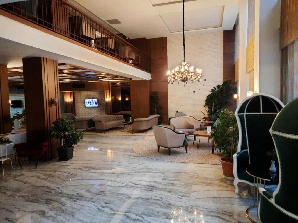 Nadir Business Hotel