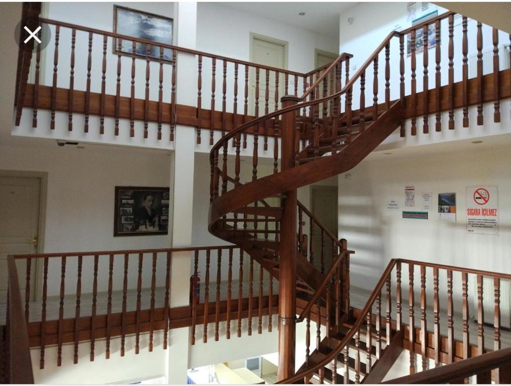 Ermenek Konuk Evi