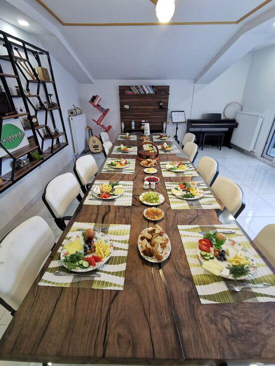 Rosa Therapy Hotel