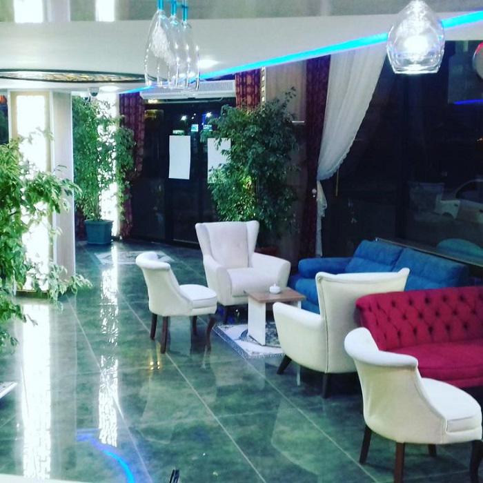 Crystall Hotel