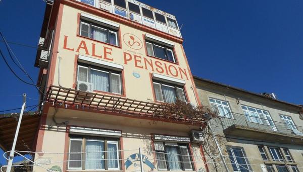Lale Pension