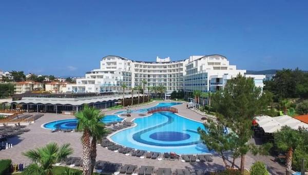 Otium Sealight Beach Resort