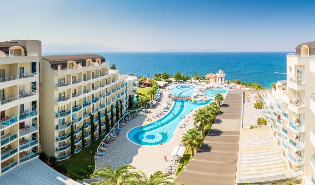 Otium Sealight Beach Resort