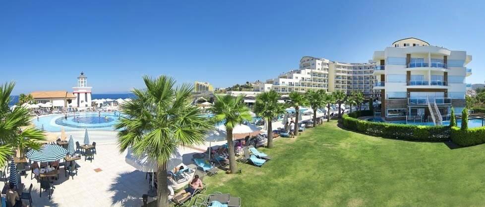 Otium Sealight Beach Resort